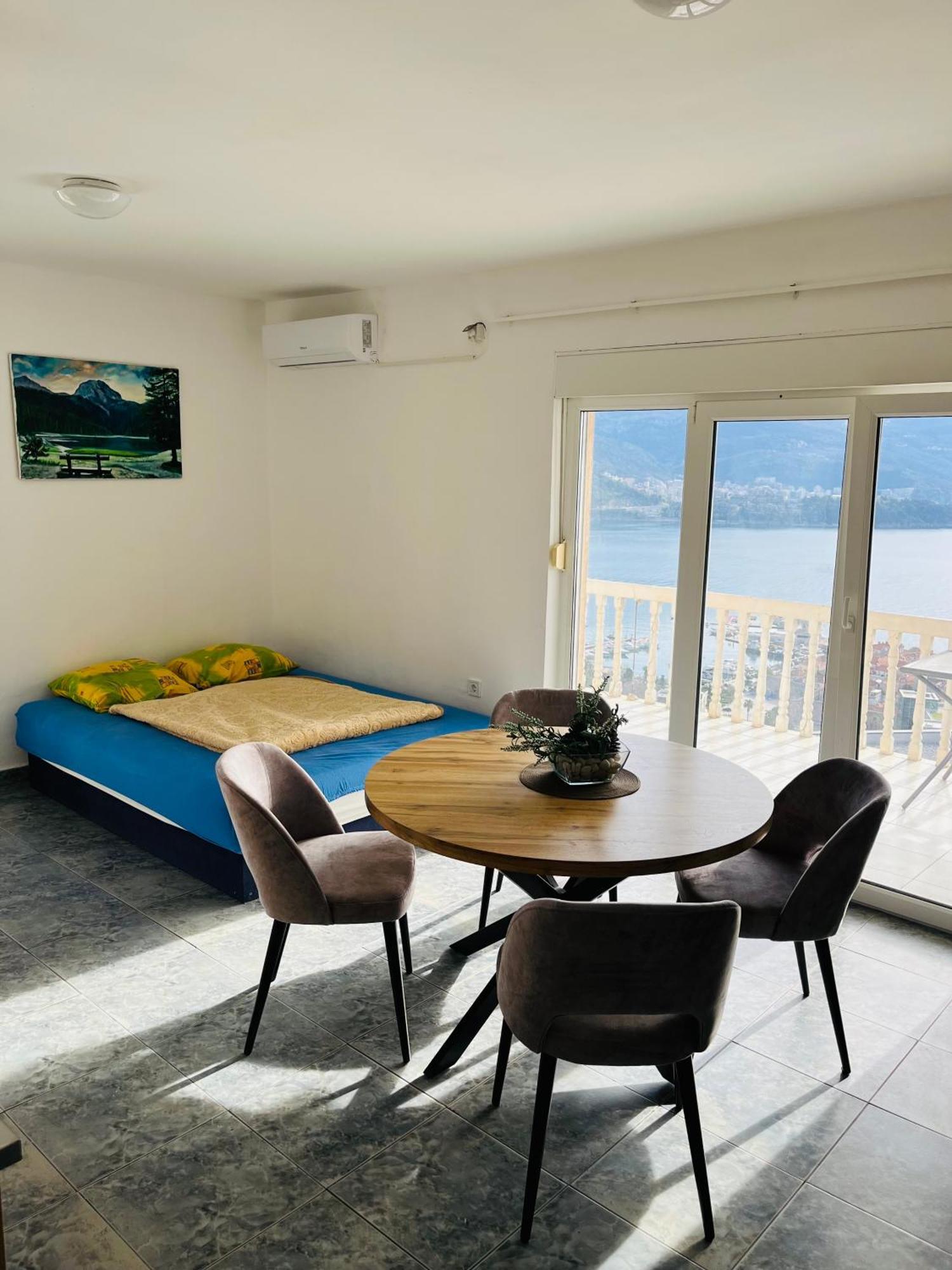 Top View Apartment Budva Dış mekan fotoğraf